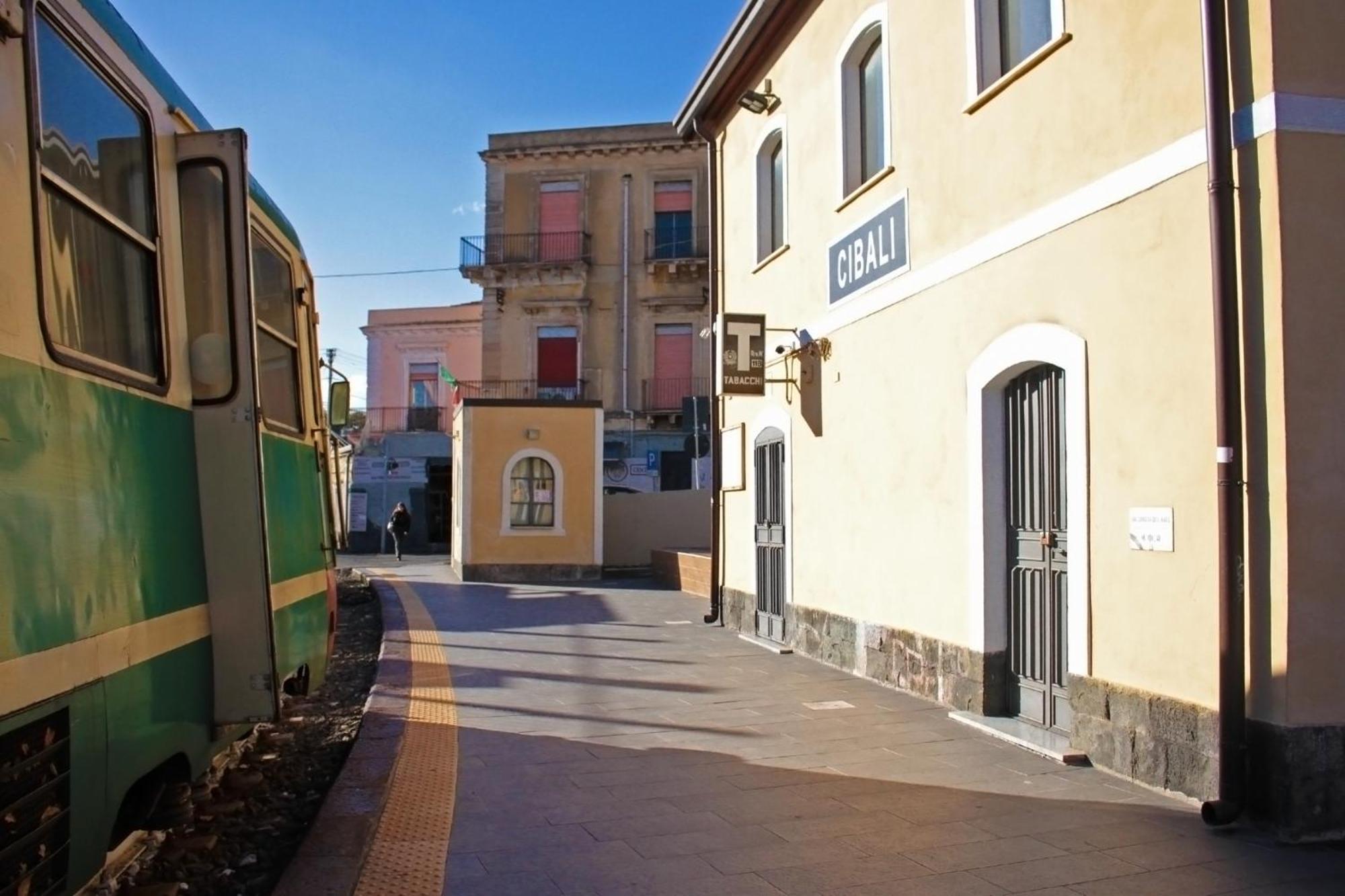 La Pietra Nera - Etna Home Catania Luaran gambar